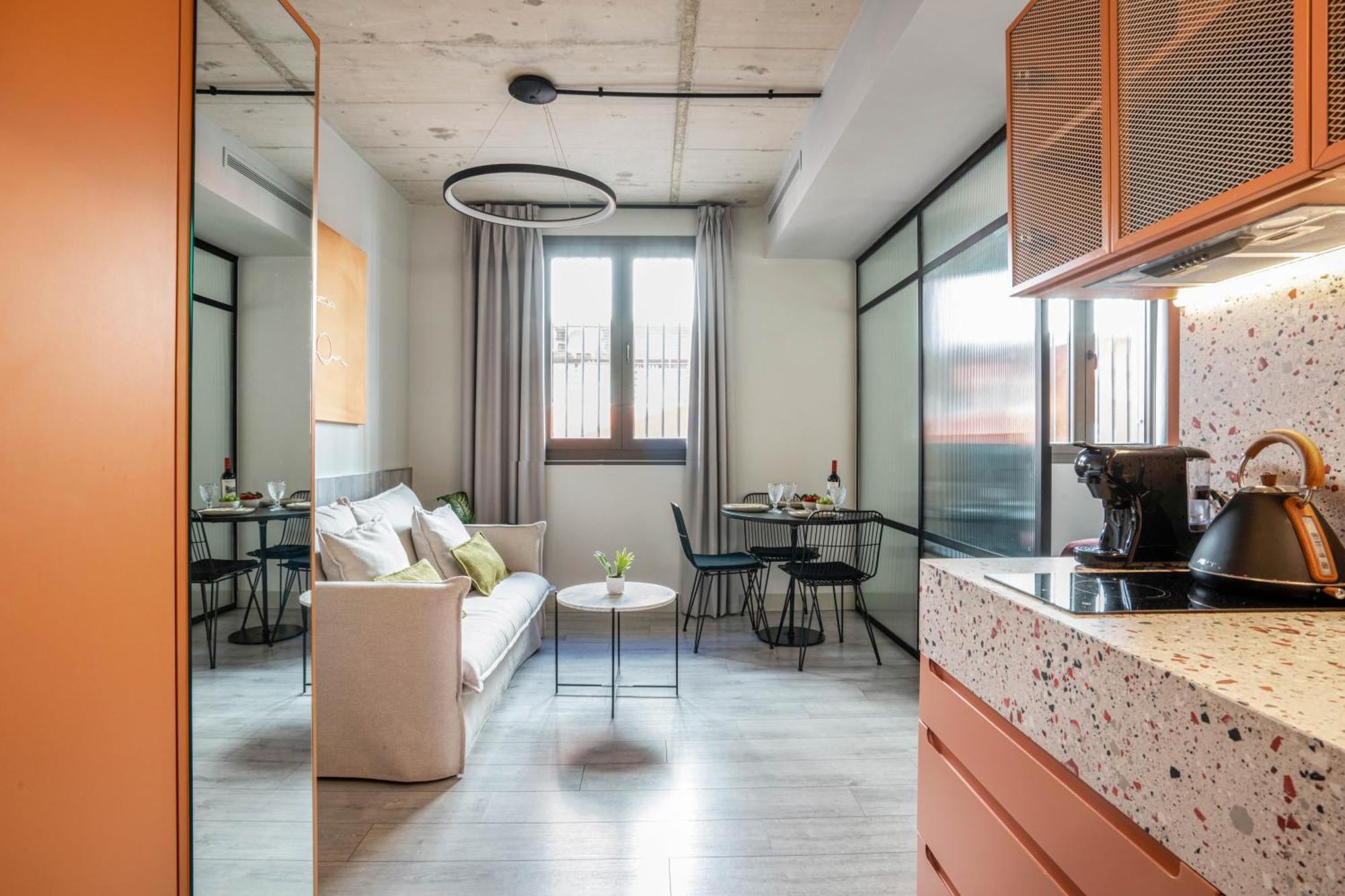 Coeo Parras Design Apartments Малага Стая снимка