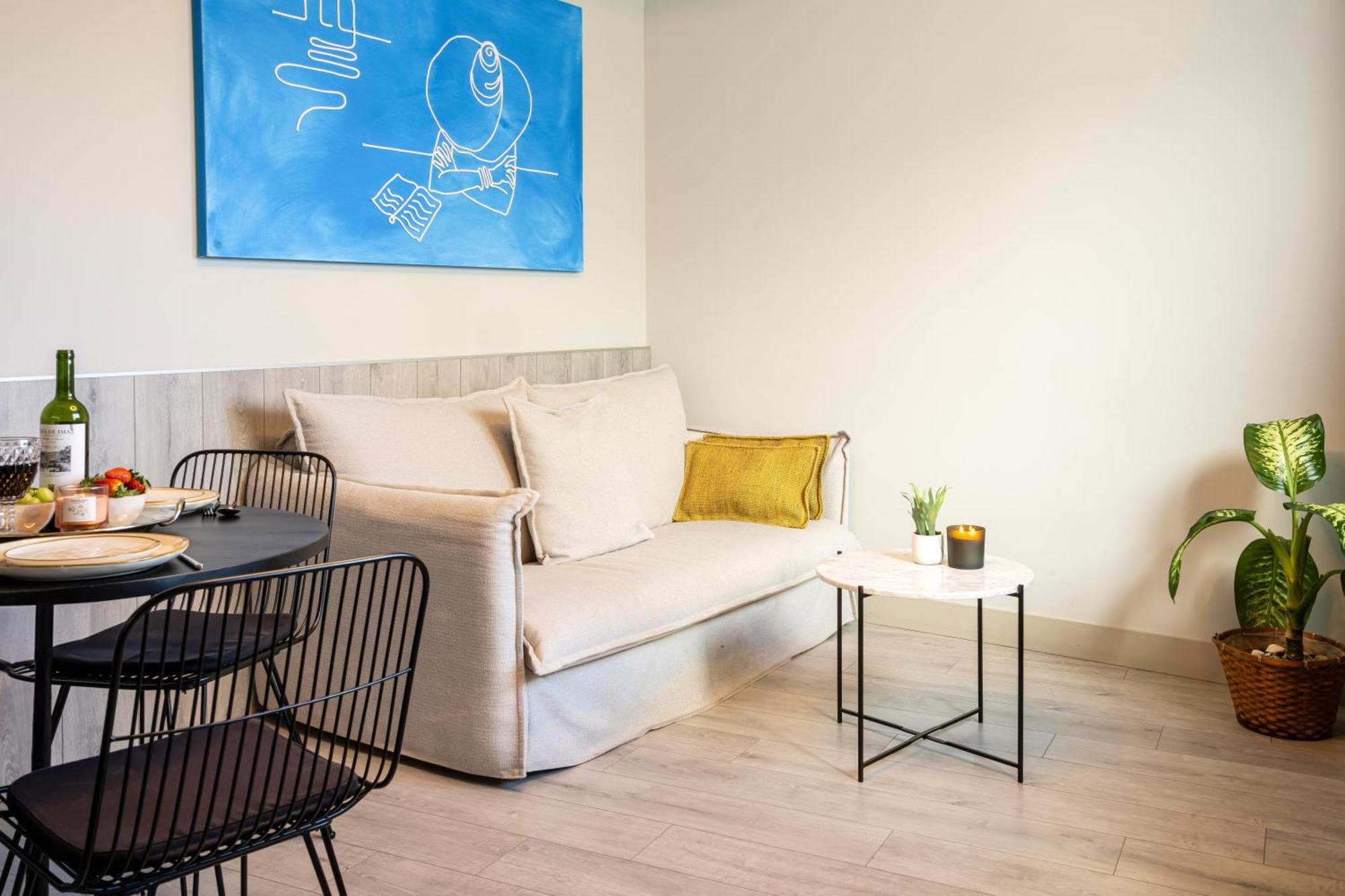 Coeo Parras Design Apartments Малага Стая снимка